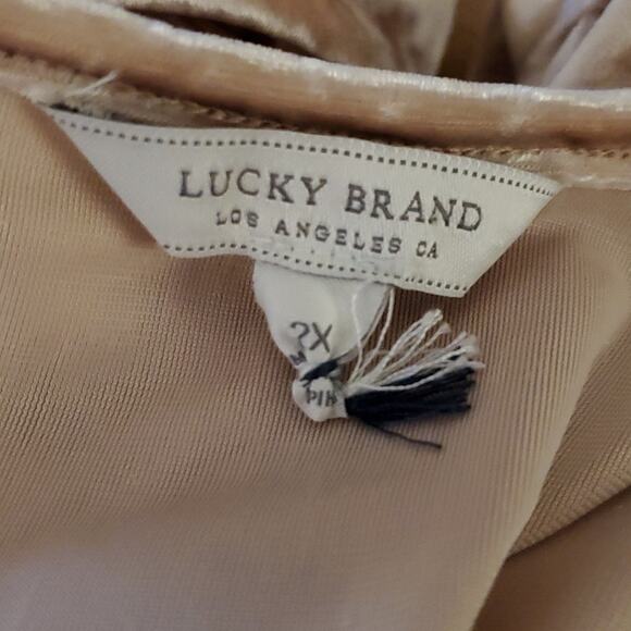 Lucky Brand Crushed Velvet top sz 2X - Picture 4 of 5